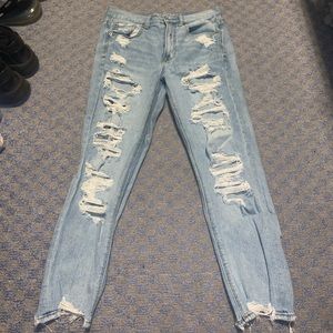 American Eagle Mom Jeans